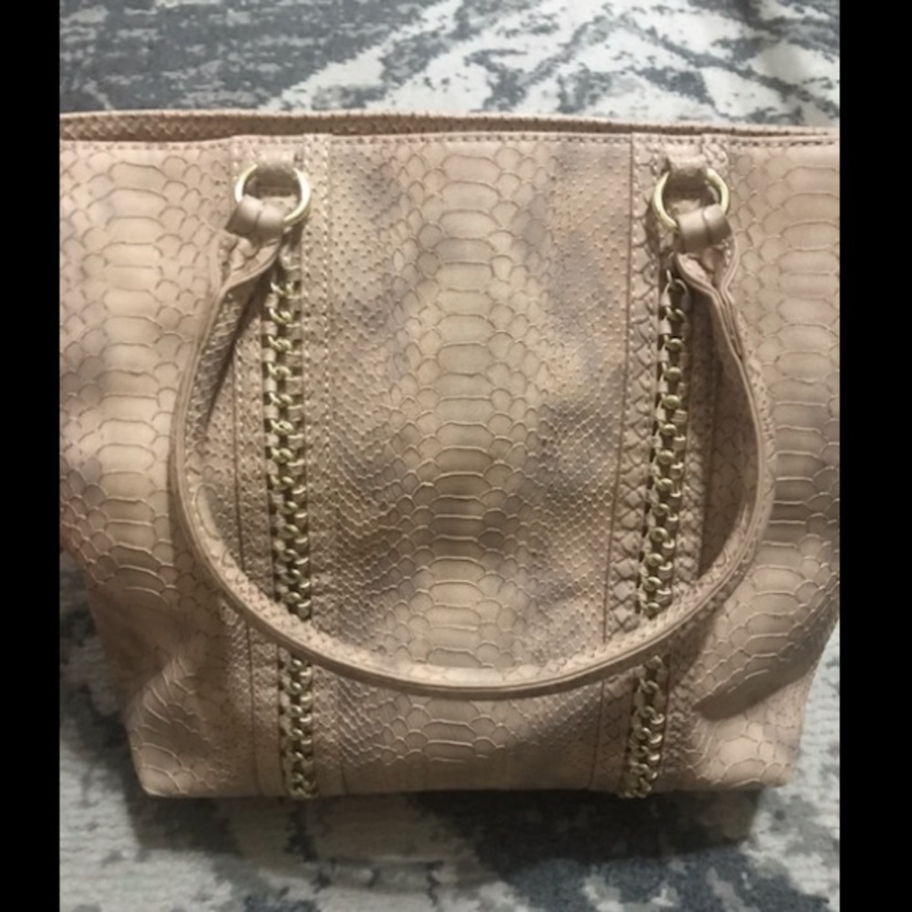 SNAKESKIN nude handbag with gold chain detail